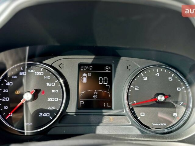 купить новое авто МГ 4 2025 года от официального дилера МОТОРКОМ+MG МГ фото