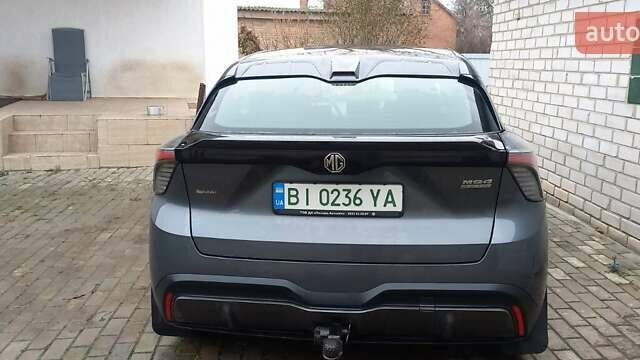 Сірий МГ 4, об'ємом двигуна 0 л та пробігом 62 тис. км за 18000 $, фото 4 на Automoto.ua