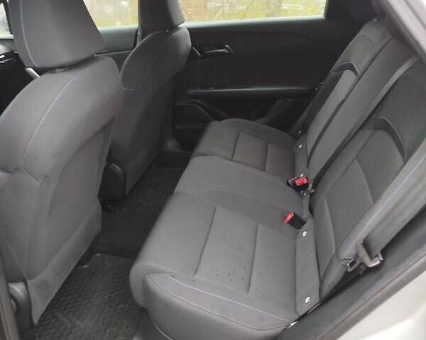 Сірий МГ 4, об'ємом двигуна 0 л та пробігом 37 тис. км за 18700 $, фото 14 на Automoto.ua