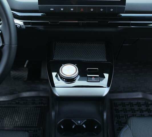 Сірий МГ 4, об'ємом двигуна 0 л та пробігом 14 тис. км за 17300 $, фото 4 на Automoto.ua