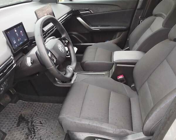 Сірий МГ 4, об'ємом двигуна 0 л та пробігом 37 тис. км за 18700 $, фото 12 на Automoto.ua