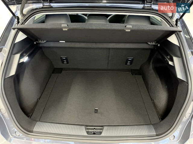 Сірий МГ 4, об'ємом двигуна 0 л та пробігом 1 тис. км за 23960 $, фото 33 на Automoto.ua