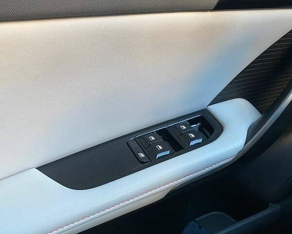 Синий МГ 4, объемом двигателя 0 л и пробегом 34 тыс. км за 18800 $, фото 30 на Automoto.ua