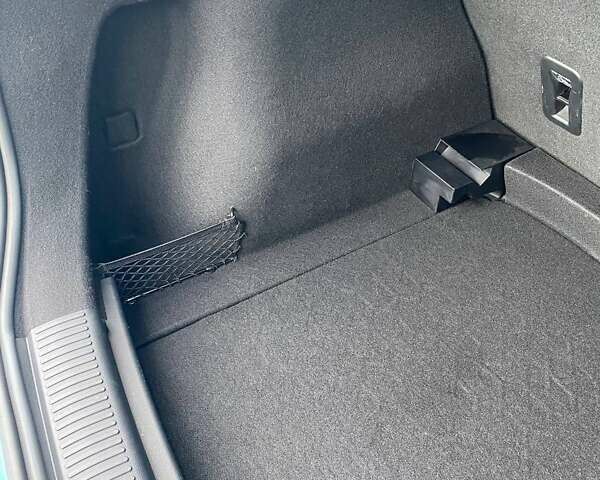 Синий МГ 4, объемом двигателя 0 л и пробегом 34 тыс. км за 18800 $, фото 21 на Automoto.ua