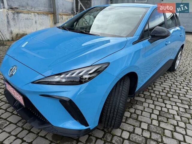 Синий МГ 4, объемом двигателя 0 л и пробегом 19 тыс. км за 17500 $, фото 1 на Automoto.ua