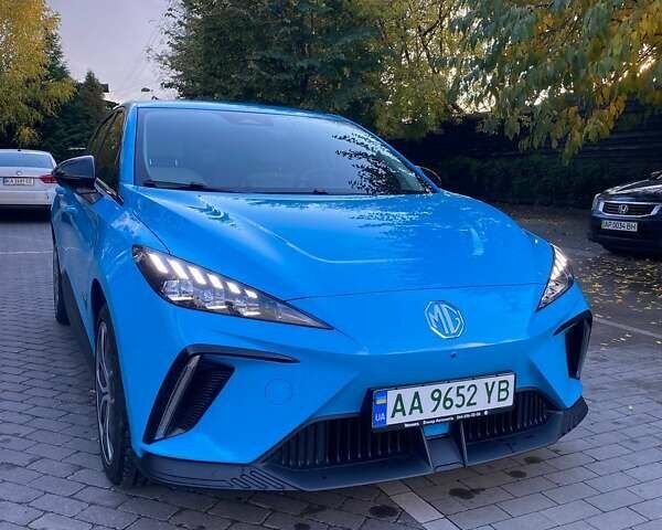 Синий МГ 4, объемом двигателя 0 л и пробегом 34 тыс. км за 18800 $, фото 1 на Automoto.ua