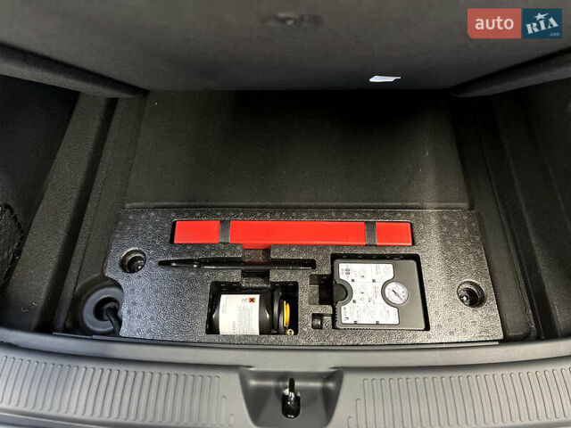 Зеленый МГ 4, объемом двигателя 0 л и пробегом 1 тыс. км за 33151 $, фото 21 на Automoto.ua