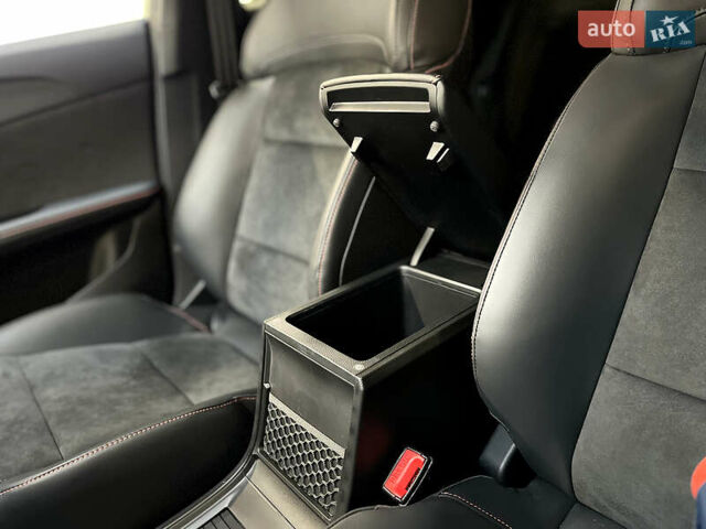 Зеленый МГ 4, объемом двигателя 0 л и пробегом 1 тыс. км за 33151 $, фото 16 на Automoto.ua