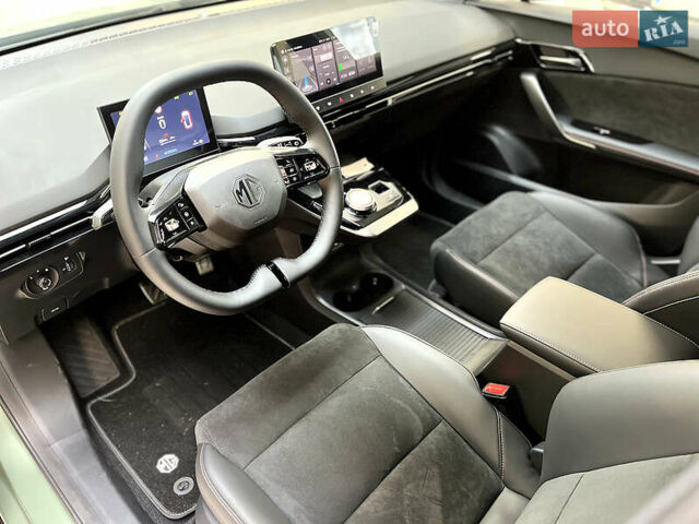 Зеленый МГ 4, объемом двигателя 0 л и пробегом 1 тыс. км за 33151 $, фото 7 на Automoto.ua