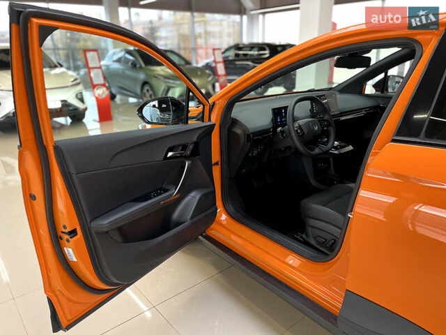 Помаранчевий МГ 4, об'ємом двигуна 0 л та пробігом 1 тис. км за 23971 $, фото 17 на Automoto.ua