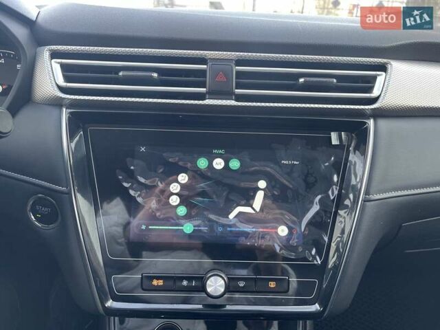 Білий МГ 5, об'ємом двигуна 1.5 л та пробігом 39 тис. км за 10800 $, фото 19 на Automoto.ua