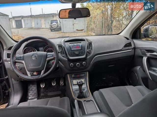 Черный МГ 5, объемом двигателя 1.5 л и пробегом 179 тыс. км за 4500 $, фото 4 на Automoto.ua