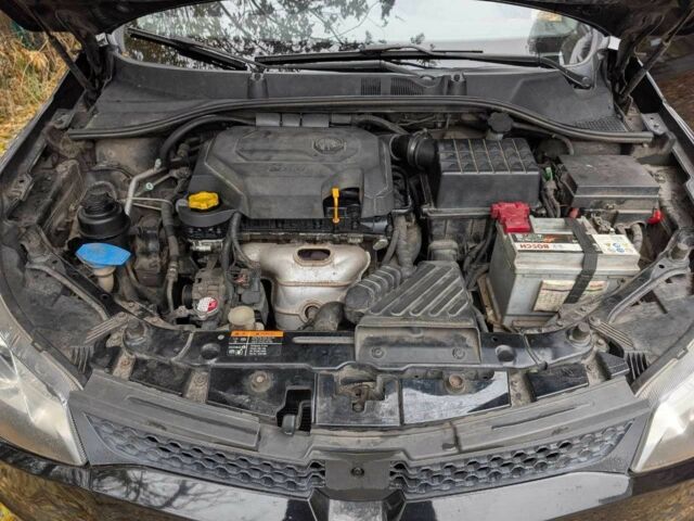 Чорний МГ 5, об'ємом двигуна 1.5 л та пробігом 179 тис. км за 4500 $, фото 4 на Automoto.ua