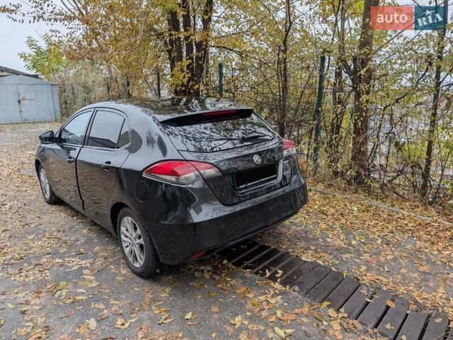Черный МГ 5, объемом двигателя 1.5 л и пробегом 179 тыс. км за 4500 $, фото 2 на Automoto.ua