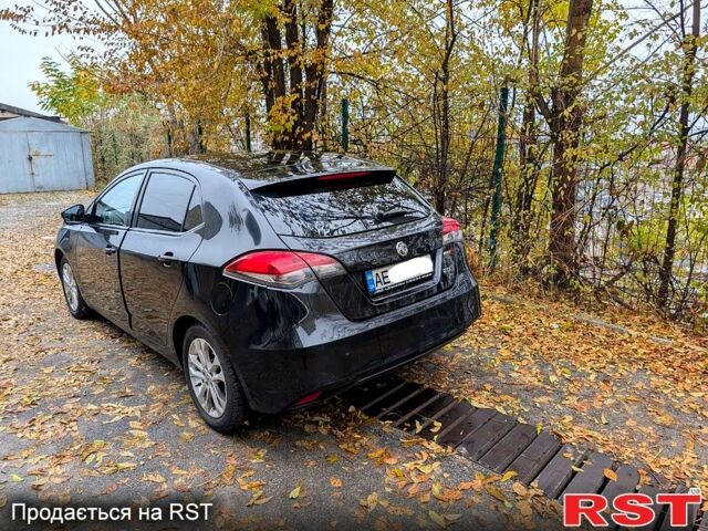 Черный МГ 5, объемом двигателя 1.5 л и пробегом 179 тыс. км за 4500 $, фото 2 на Automoto.ua
