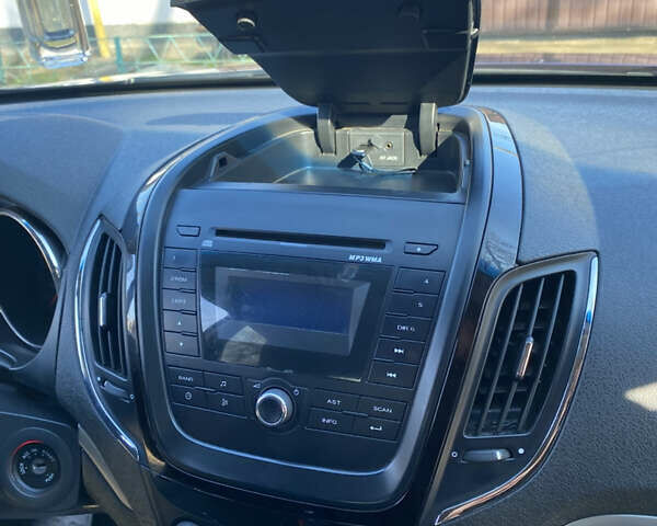 Фіолетовий МГ 5, об'ємом двигуна 1.5 л та пробігом 158 тис. км за 5300 $, фото 18 на Automoto.ua