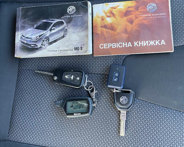 Фіолетовий МГ 5, об'ємом двигуна 1.5 л та пробігом 158 тис. км за 5300 $, фото 4 на Automoto.ua