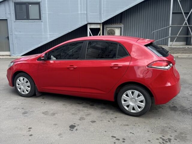 Красный МГ 5, объемом двигателя 1.5 л и пробегом 85 тыс. км за 5350 $, фото 4 на Automoto.ua