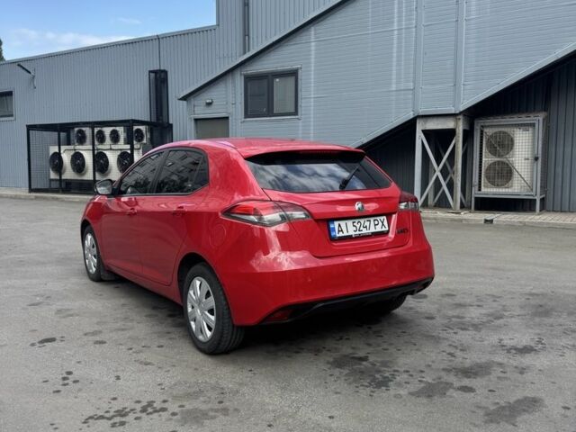 Красный МГ 5, объемом двигателя 1.5 л и пробегом 85 тыс. км за 5350 $, фото 3 на Automoto.ua