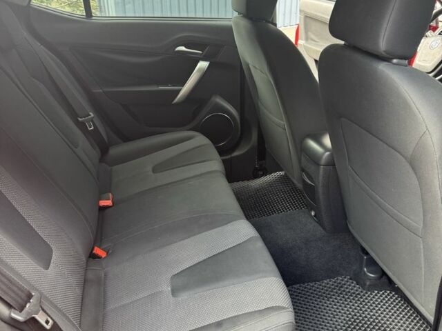 Красный МГ 5, объемом двигателя 1.5 л и пробегом 85 тыс. км за 5350 $, фото 8 на Automoto.ua