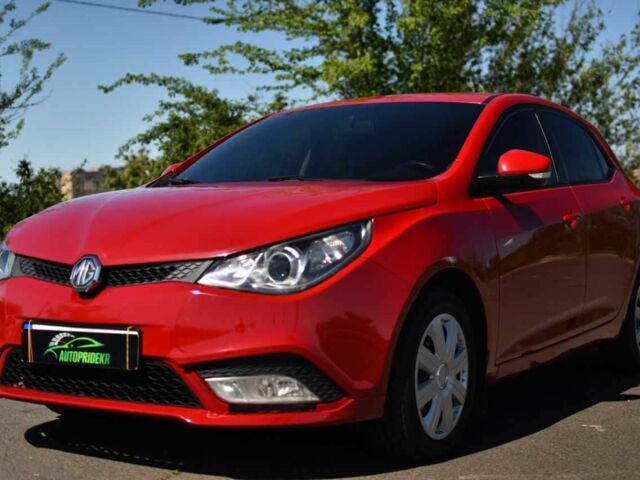 Красный МГ 5, объемом двигателя 1.5 л и пробегом 85 тыс. км за 5999 $, фото 5 на Automoto.ua
