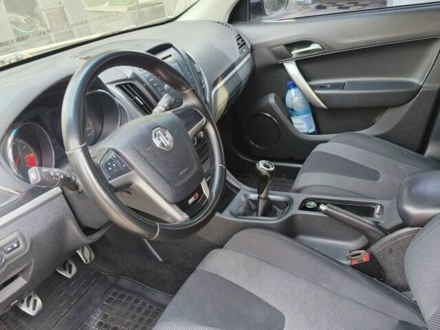 Серый МГ 5, объемом двигателя 1.6 л и пробегом 137 тыс. км за 5370 $, фото 10 на Automoto.ua