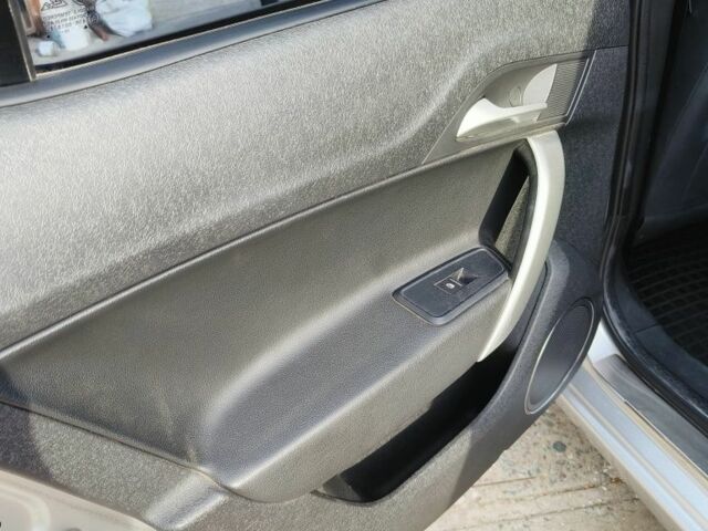 Серый МГ 5, объемом двигателя 1.6 л и пробегом 137 тыс. км за 5370 $, фото 9 на Automoto.ua