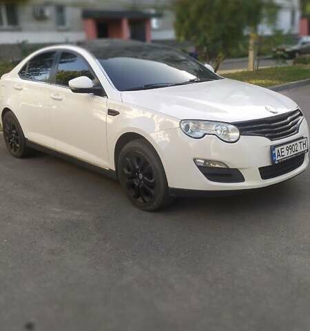 Белый МГ 550, объемом двигателя 1.8 л и пробегом 172 тыс. км за 6500 $, фото 1 на Automoto.ua
