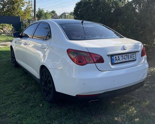Белый МГ 550, объемом двигателя 1.8 л и пробегом 175 тыс. км за 5500 $, фото 3 на Automoto.ua