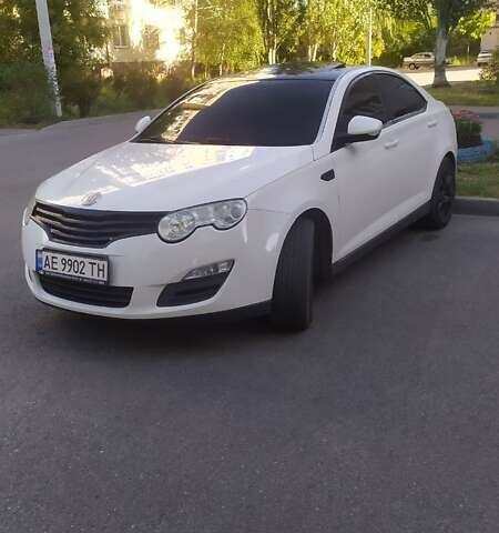 Белый МГ 550, объемом двигателя 1.8 л и пробегом 172 тыс. км за 6500 $, фото 6 на Automoto.ua