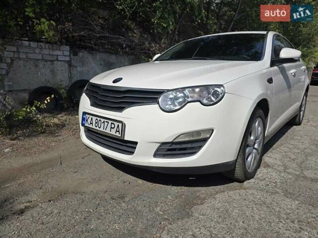 Белый МГ 550, объемом двигателя 1.8 л и пробегом 146 тыс. км за 5500 $, фото 2 на Automoto.ua