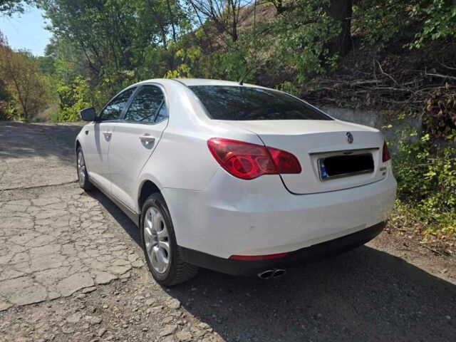Білий МГ 550, об'ємом двигуна 1.8 л та пробігом 145 тис. км за 5500 $, фото 5 на Automoto.ua