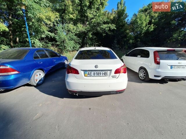 Белый МГ 550, объемом двигателя 1.8 л и пробегом 163 тыс. км за 5800 $, фото 3 на Automoto.ua