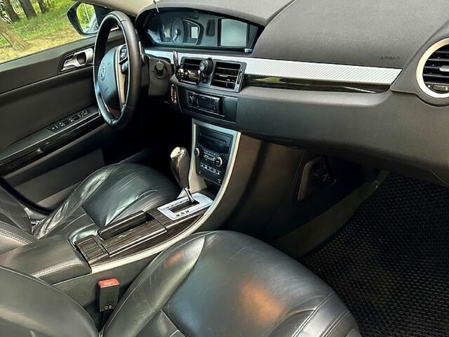 Черный МГ 550, объемом двигателя 1.8 л и пробегом 166 тыс. км за 6200 $, фото 5 на Automoto.ua