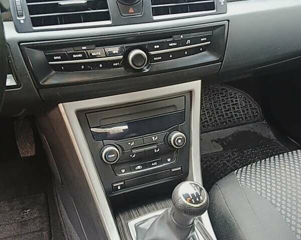 Чорний МГ 550, об'ємом двигуна 1.8 л та пробігом 71 тис. км за 6200 $, фото 15 на Automoto.ua