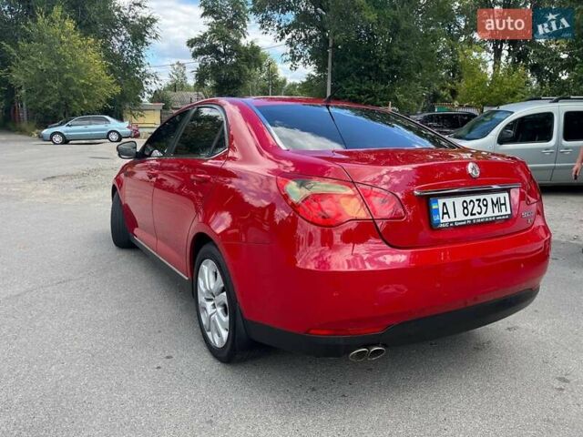 Красный МГ 550, объемом двигателя 1.8 л и пробегом 102 тыс. км за 8000 $, фото 2 на Automoto.ua