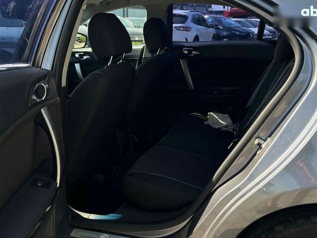 МГ 550, объемом двигателя 0 л и пробегом 72 тыс. км за 7900 $, фото 23 на Automoto.ua