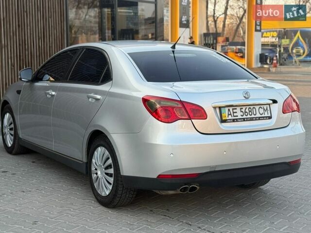 Серый МГ 550, объемом двигателя 1.8 л и пробегом 214 тыс. км за 4700 $, фото 5 на Automoto.ua