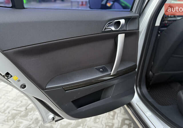 Серый МГ 550, объемом двигателя 1.8 л и пробегом 212 тыс. км за 5599 $, фото 14 на Automoto.ua