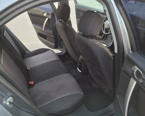 Сірий МГ 550, об'ємом двигуна 1.8 л та пробігом 71 тис. км за 7500 $, фото 15 на Automoto.ua