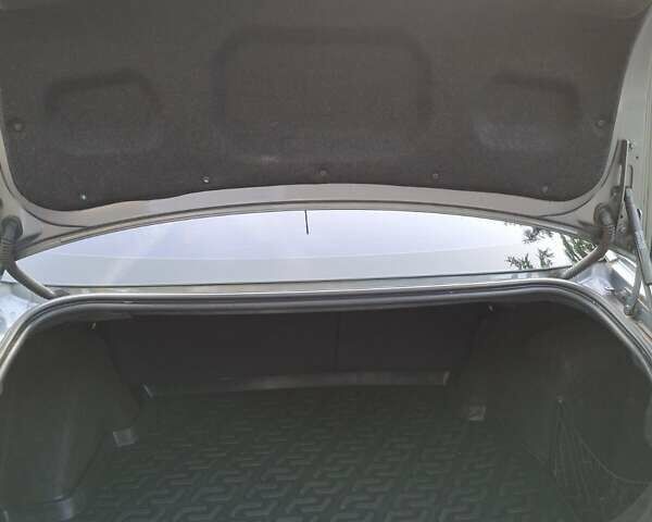 Сірий МГ 550, об'ємом двигуна 1.8 л та пробігом 71 тис. км за 7500 $, фото 19 на Automoto.ua