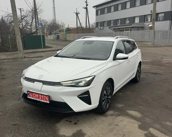 Білий МГ 5 EV, об'ємом двигуна 0 л та пробігом 30 тис. км за 16500 $, фото 2 на Automoto.ua