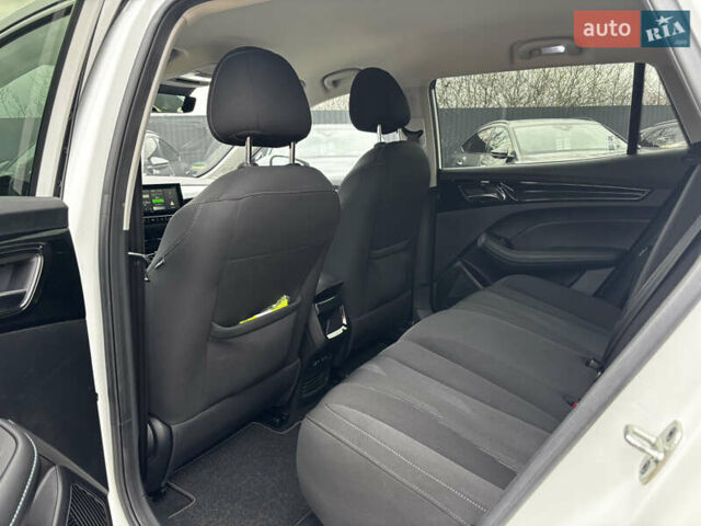 Білий МГ 5 EV, об'ємом двигуна 0 л та пробігом 29 тис. км за 15900 $, фото 38 на Automoto.ua