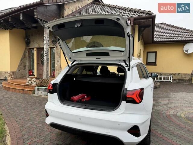 Белый МГ 5 EV, объемом двигателя 0 л и пробегом 23 тыс. км за 17800 $, фото 16 на Automoto.ua