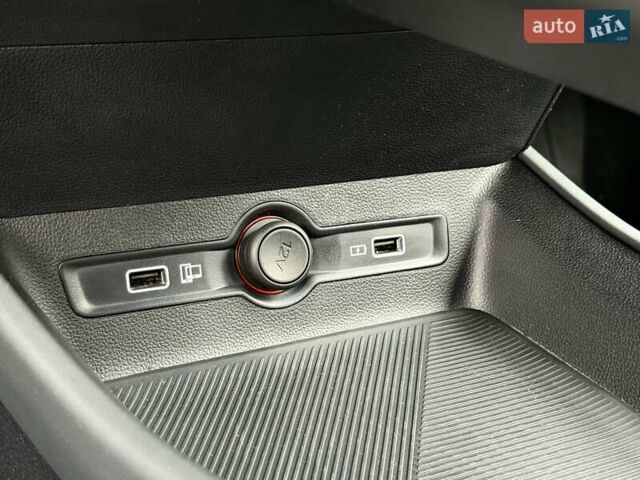 Белый МГ 5 EV, объемом двигателя 0 л и пробегом 23 тыс. км за 17800 $, фото 38 на Automoto.ua