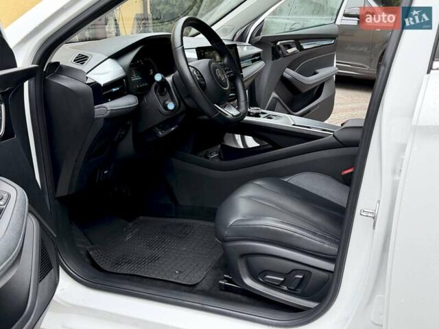 Белый МГ 5 EV, объемом двигателя 0 л и пробегом 23 тыс. км за 17800 $, фото 27 на Automoto.ua