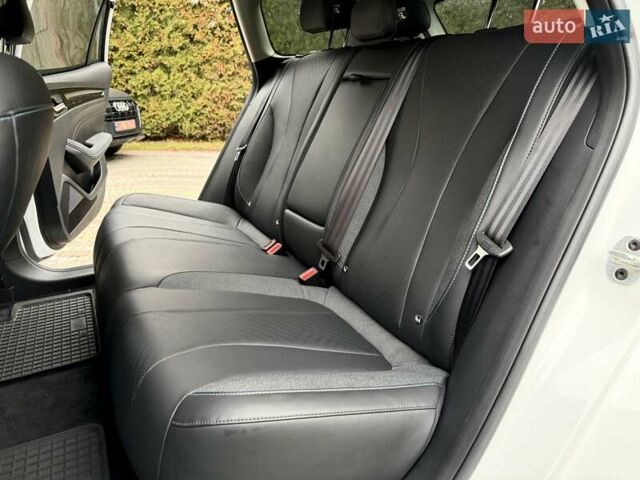 Белый МГ 5 EV, объемом двигателя 0 л и пробегом 23 тыс. км за 17800 $, фото 53 на Automoto.ua