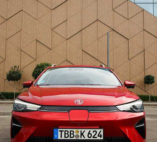 Красный МГ 5 EV, объемом двигателя 0 л и пробегом 41 тыс. км за 18700 $, фото 7 на Automoto.ua