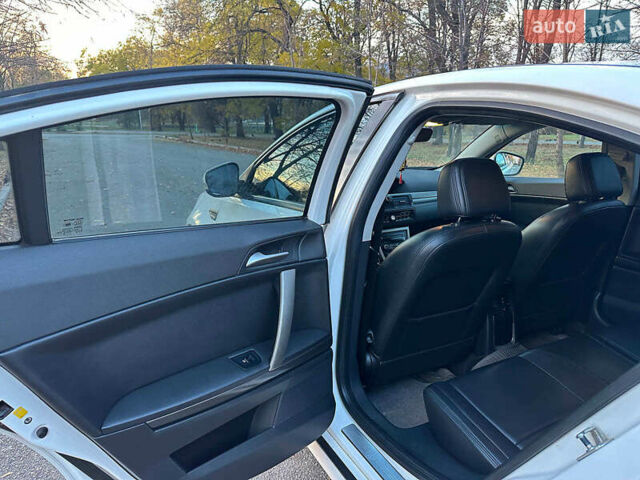 Білий МГ 6, об'ємом двигуна 1.8 л та пробігом 137 тис. км за 6490 $, фото 19 на Automoto.ua