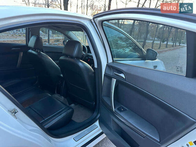 Білий МГ 6, об'ємом двигуна 1.8 л та пробігом 137 тис. км за 6490 $, фото 21 на Automoto.ua